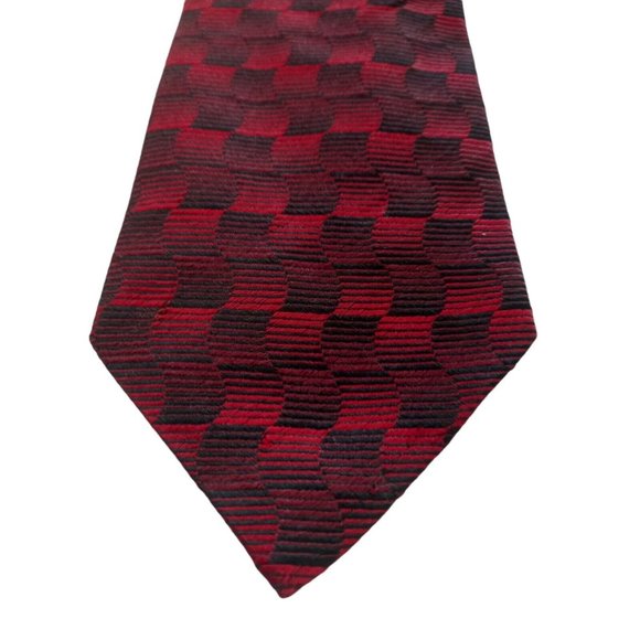 AQUASCUTUM OF LONDON Red Geometric Tie 100% Silk Made In UK 60"/ 3”.3/4 EX COND - Picture 4 of 7